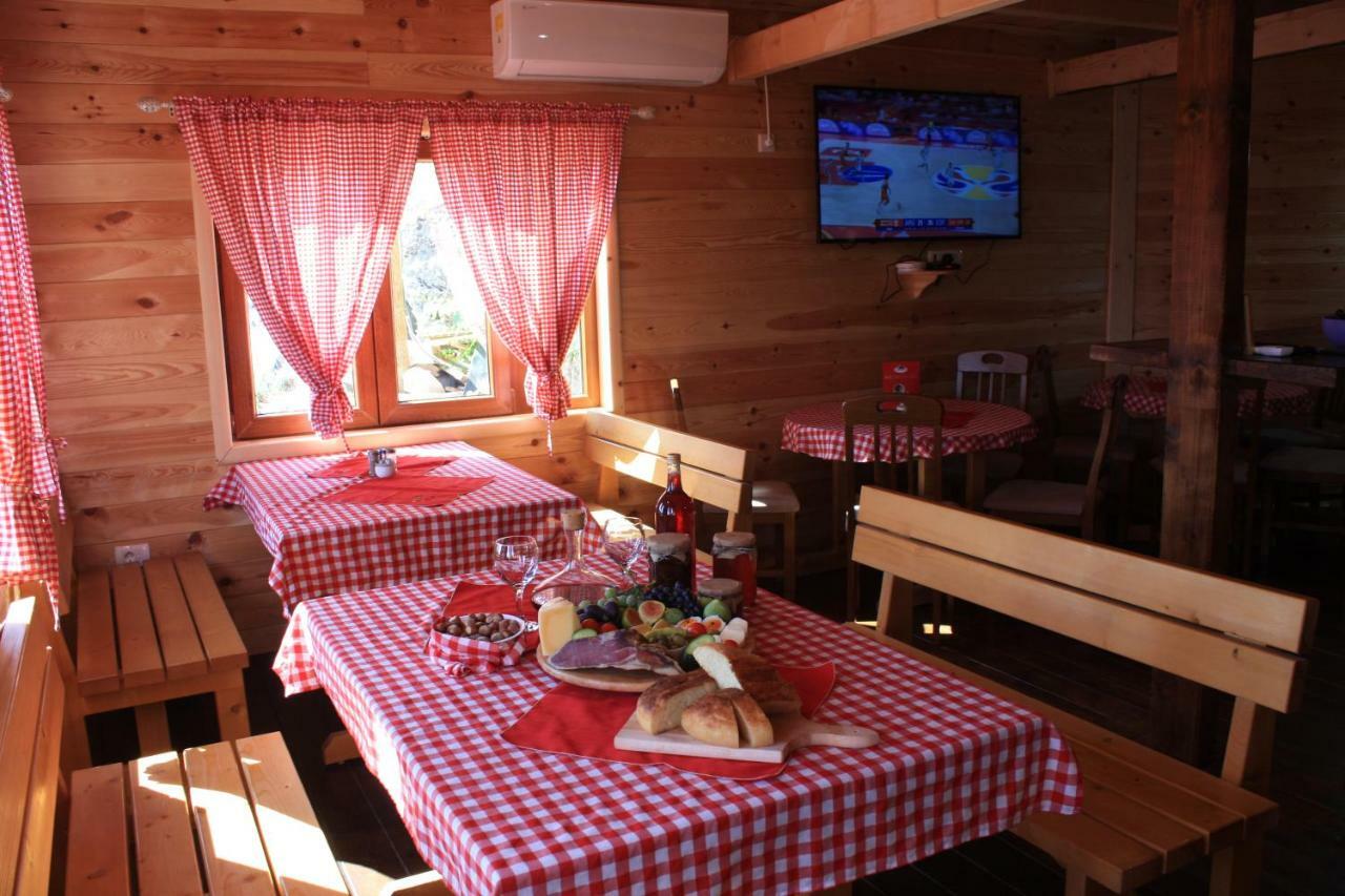 Holiday Village Ostrog Никшич Экстерьер фото